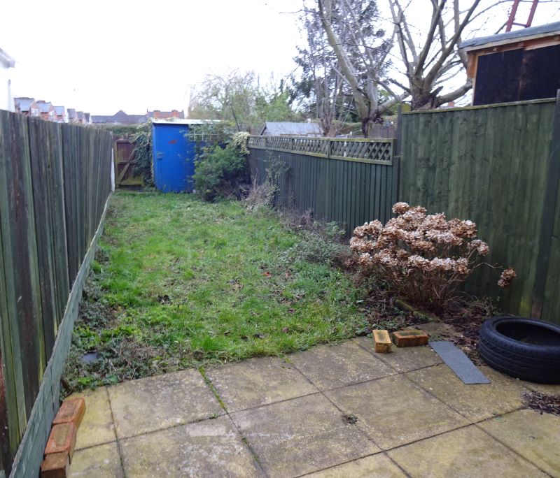 16 Highfield Drive, Carlton, Nottingham, NG4 1JQ