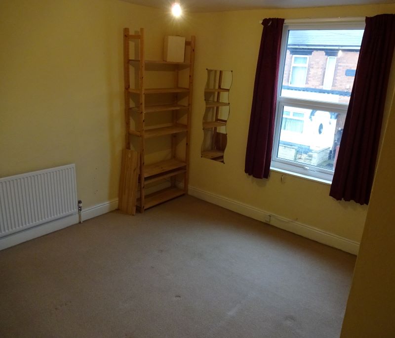 16 Highfield Drive, Carlton, Nottingham, NG4 1JQ