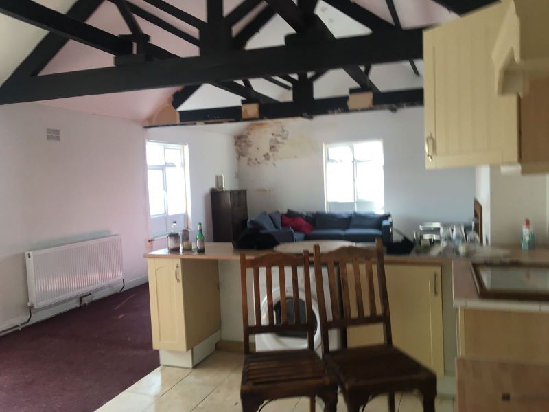 Crown & Anchor, Exchange Row, Mansfield, NG18 1JU