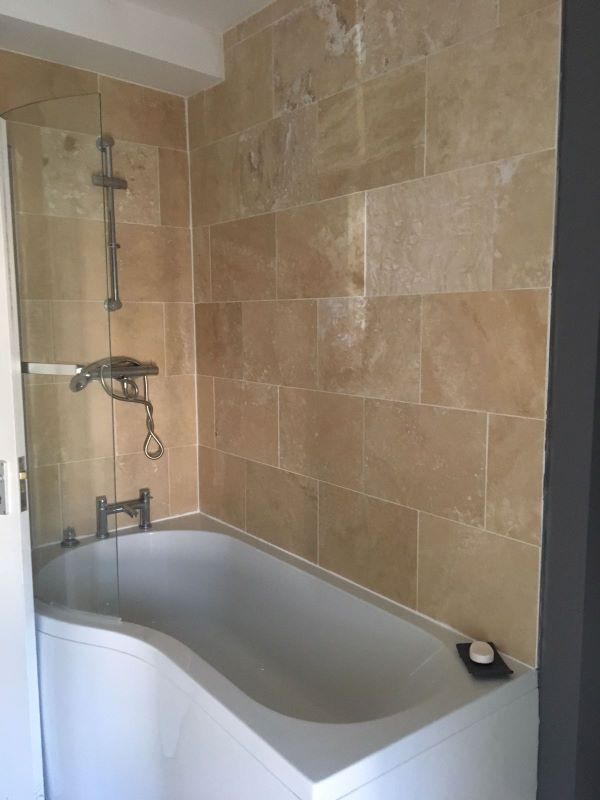 Crown & Anchor, Exchange Row, Mansfield, NG18 1JU