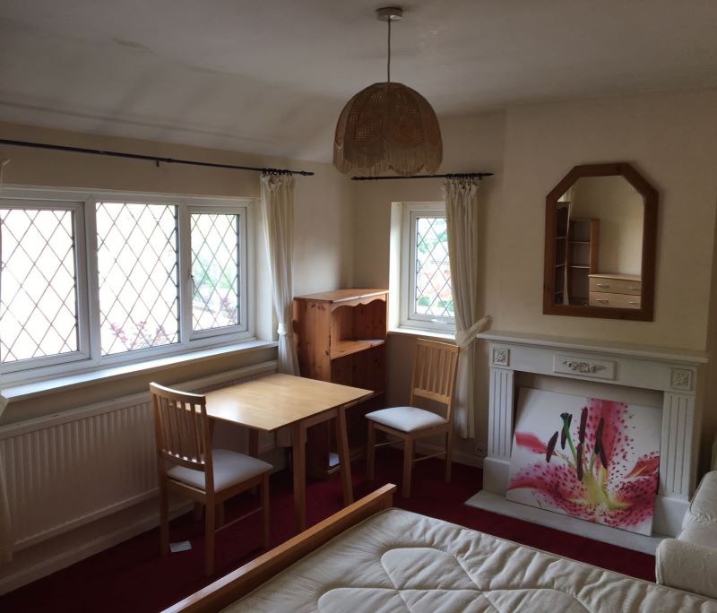 142 Totteridge Road, High Wycombe, Buckinghamshire, HP13 6HZ