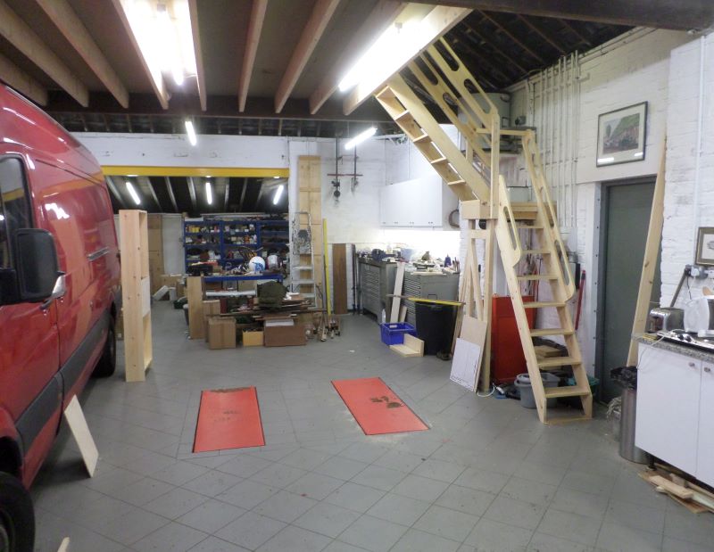 Freehold Garage & Workshop, rear of 9 New Road, Sutton Bridge, Spalding, Lincolnshire, PE12 9RA