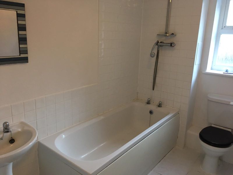 93 Potters Hollow, Bulwell, Nottingham, NG6 8PB