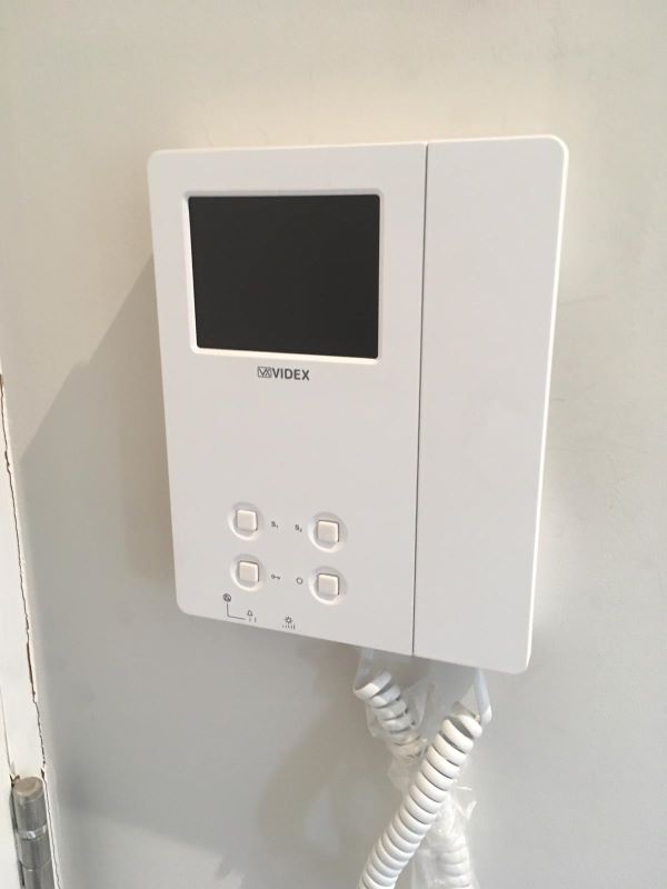 Flat 3B, 1 Market Place, Newark, Nottinghamshire, NG24 1DY