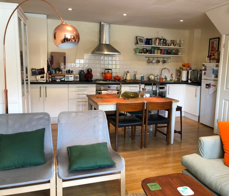 18A Lewis Gardens, Finchley, London, N2 9AN