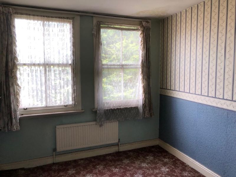 1 Cinderhill Footway, Nottingham, NG6 0BQ