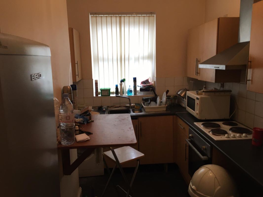 390/392 Radford Road, Nottingham, NG7 5GR