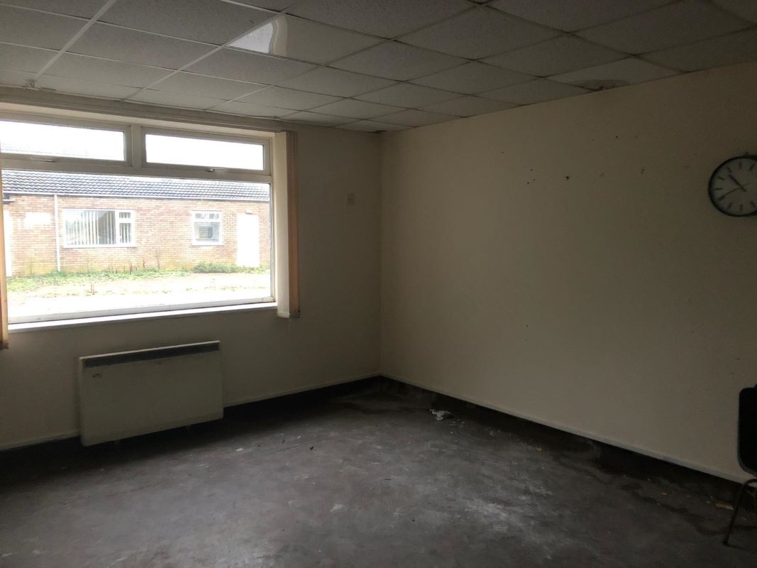 Unit 2A Lancaster Business Park, East Kirkby, Lincolnshire, PE23 4BU