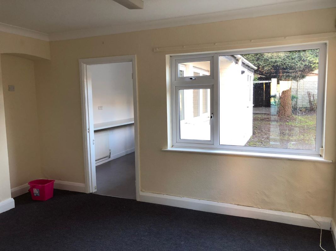 355 Aspley Lane, Nottingham, NG8 5GA