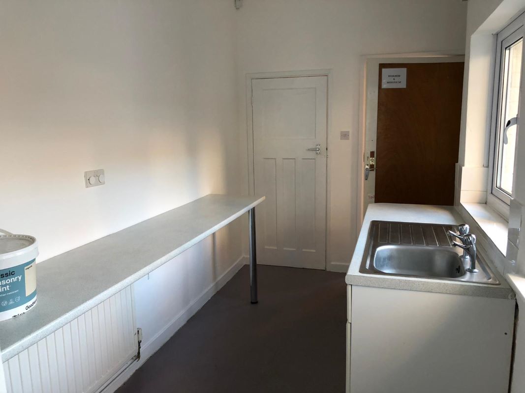 355 Aspley Lane, Nottingham, NG8 5GA