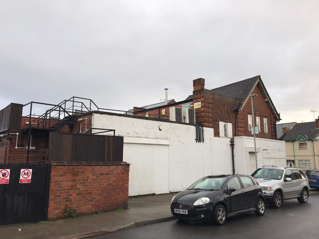 Former Co-op Convenience Store, 64 Carter Lane, Mansfield, NG18 3DF