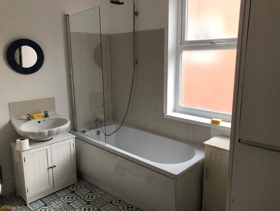 167 Colwick Road, Nottingham, NG2 4AP