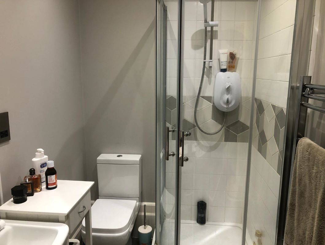 Flat 2A, 1 Market Place, Newark, NG24 1DY