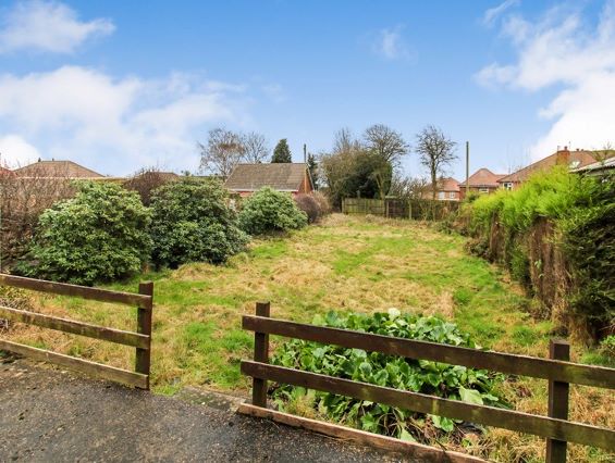 44 Perlethorpe Avenue, Gedling, Nottingham, NG4 4GG