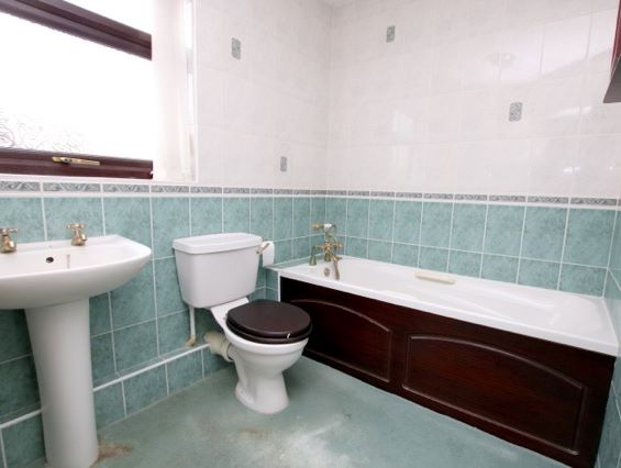 44 Perlethorpe Avenue, Gedling, Nottingham, NG4 4GG