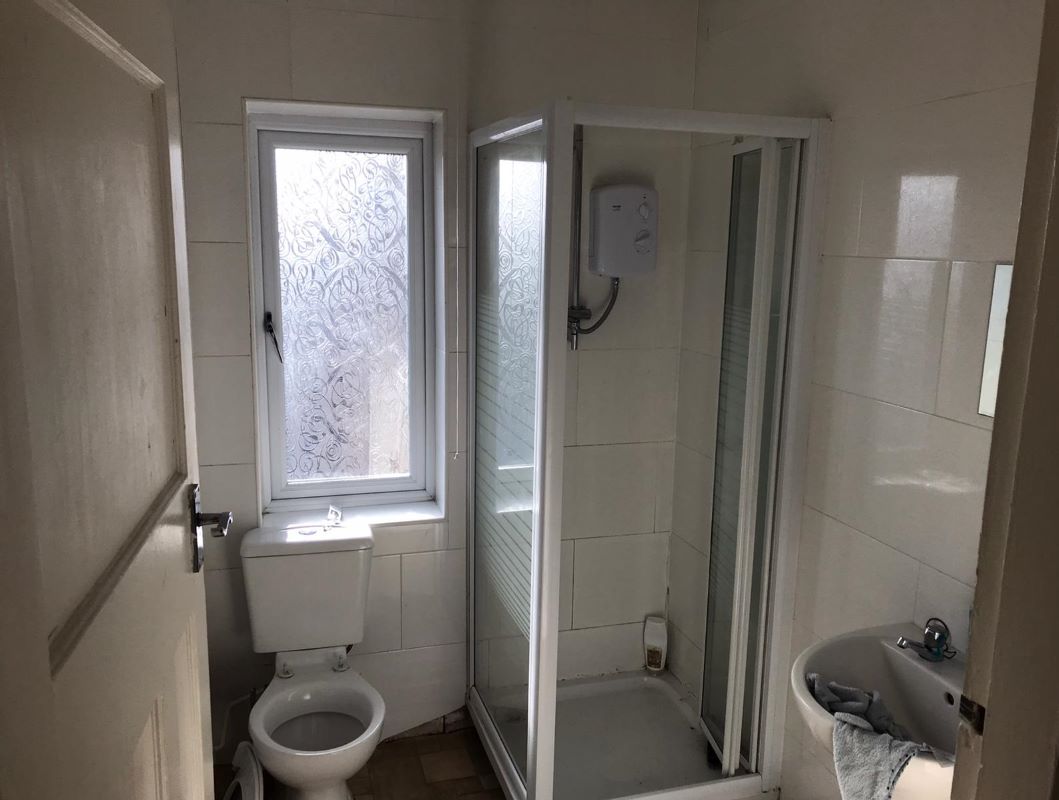 250 Arnold Road, Nottingham, NG5 5HB