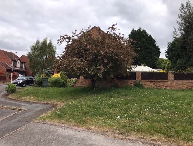 Land adjacent to 2 Pine Walk, Castle Gresley, Swadlincote, DE11 9JW