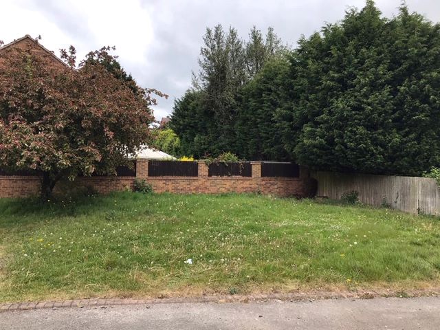 Land adjacent to 2 Pine Walk, Castle Gresley, Swadlincote, DE11 9JW