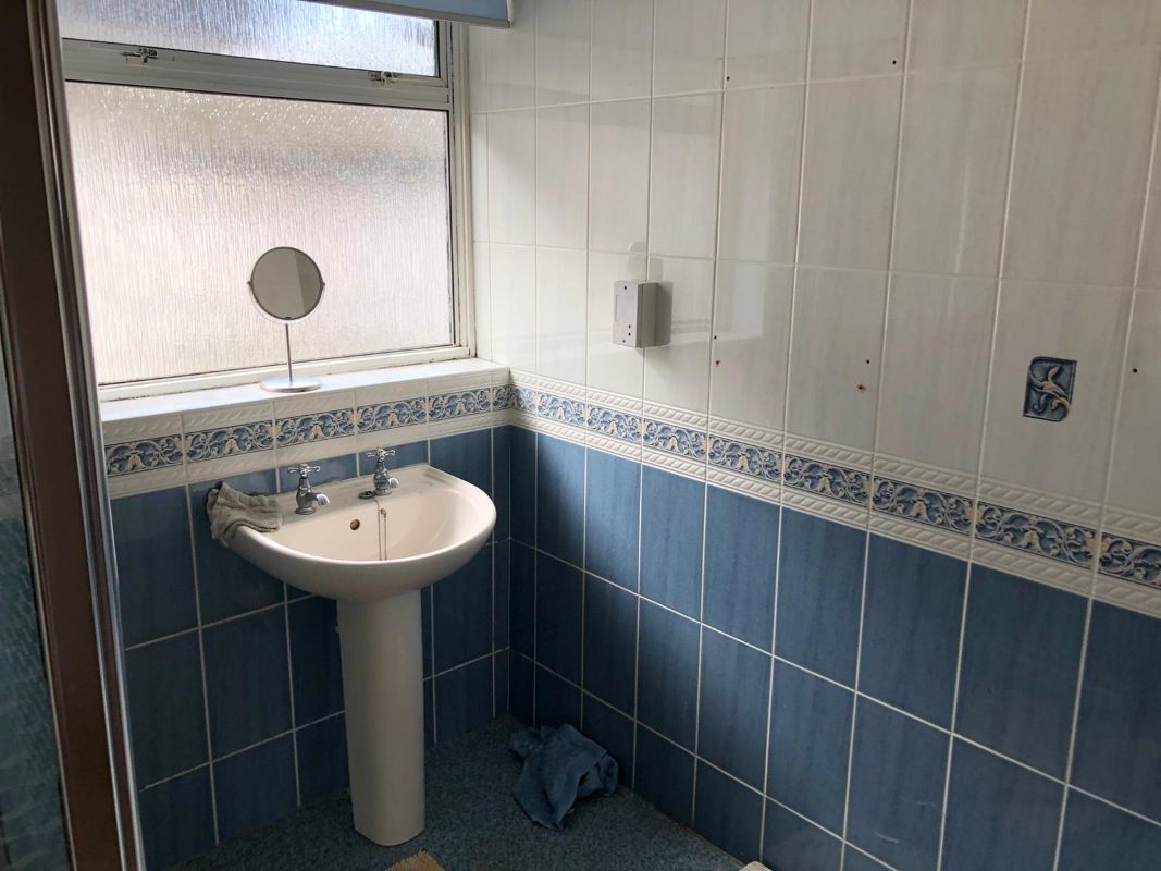 143 Shelford Road, Radcliffe-on-Trent, Nottingham, NG12 1EA