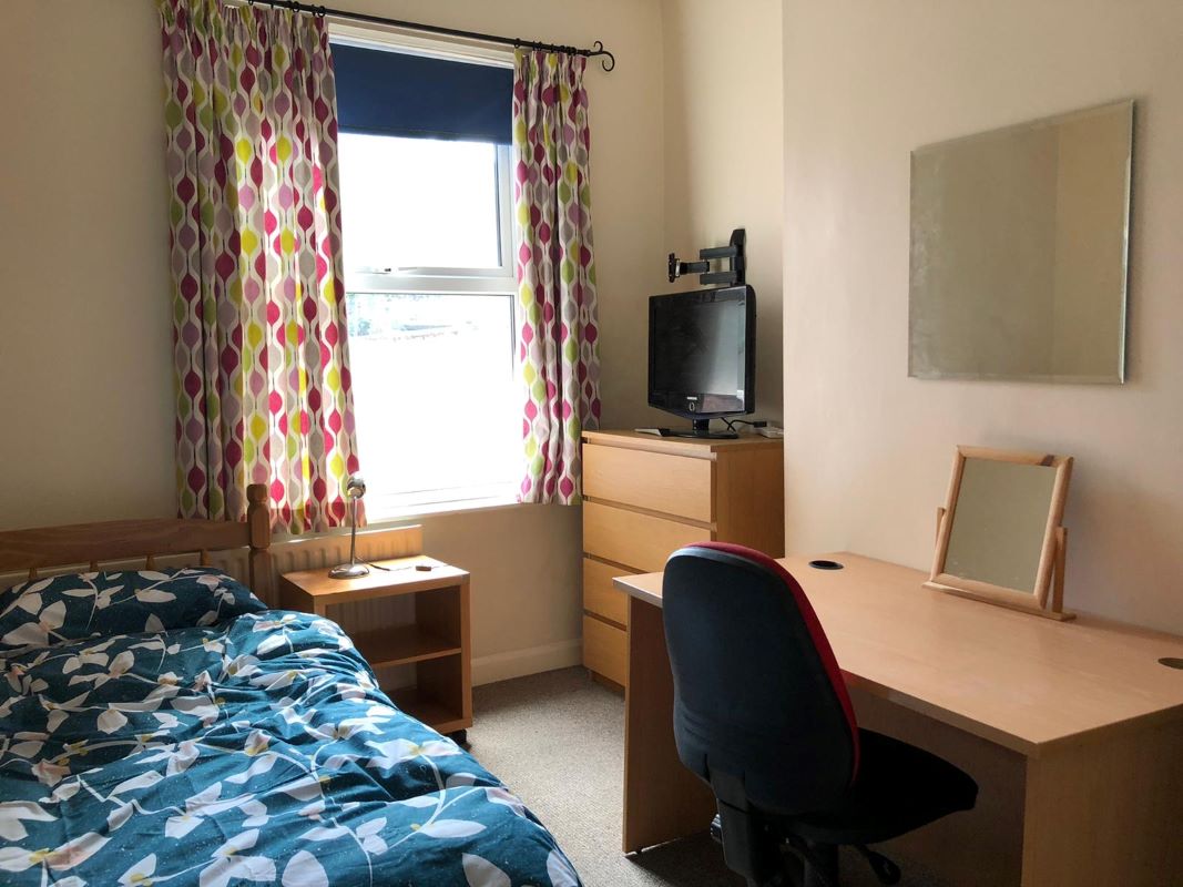 27 Beech Avenue, Sherwood Rise, Nottingham, NG7 7LJ