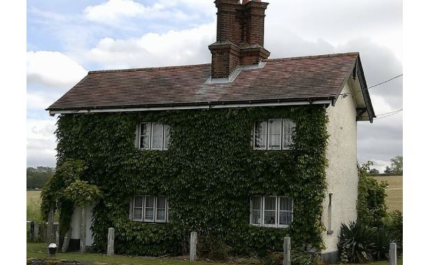 122 Canal Street, Lock Cottage, 38 Ship Lane, Marsworth, Tring, Hertfordshire, HP23 4NA