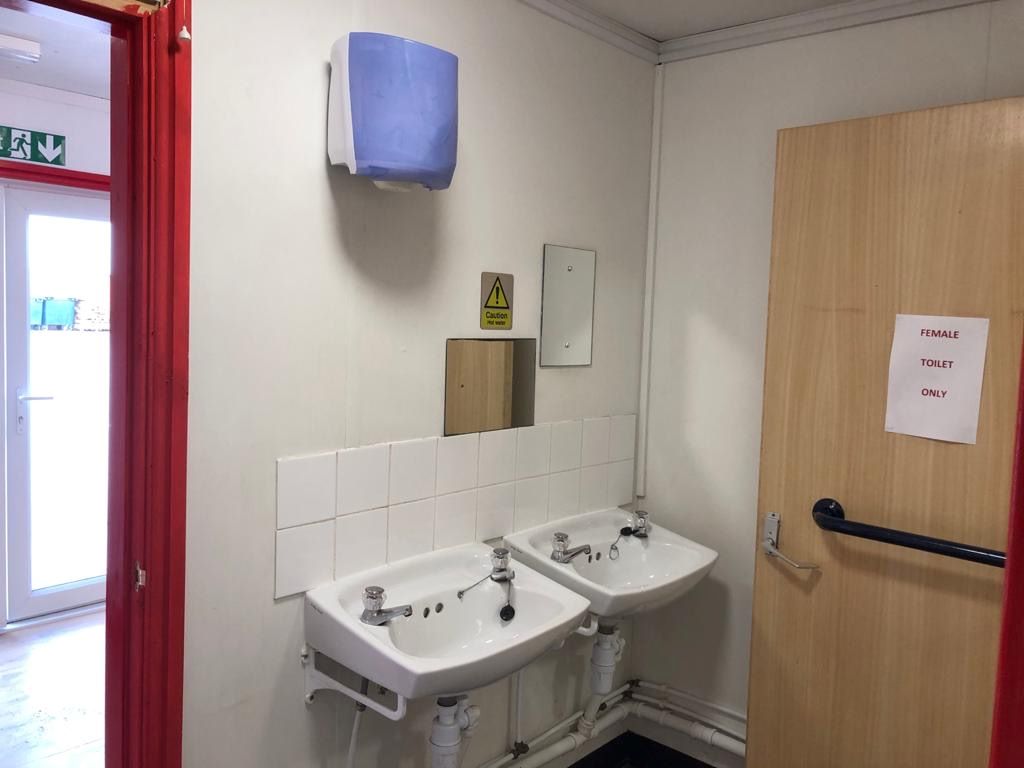 Modular Office Building, Stored at Mile End Road, Colwick, Nottingham, NG4 2DW