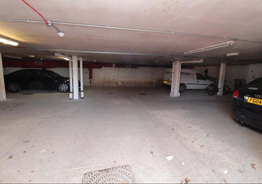 The Old Chapel, Flat 7 Lovers Lane, Newark, NG24 1HU