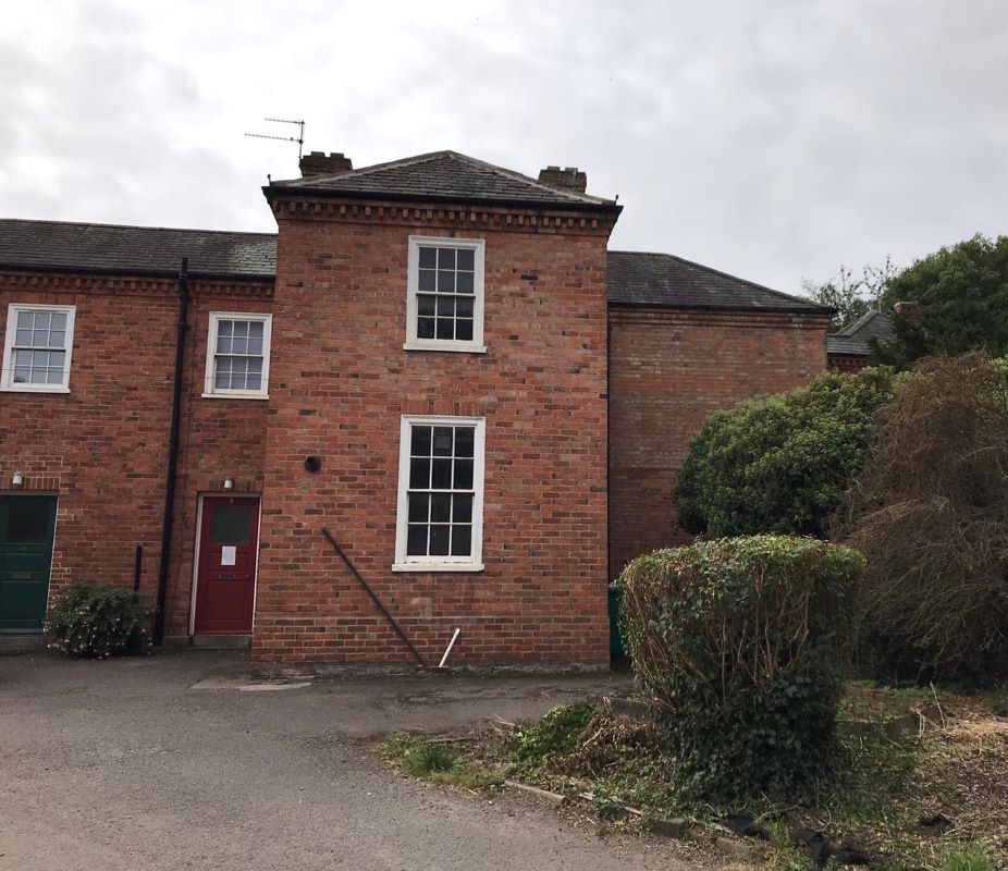 5 Holgate, Clifton Village, Nottingham, NG11 8NH