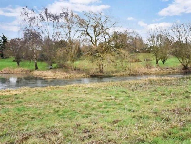 Land off Trent Lane, Besthorpe, Newark, NG23 7HL