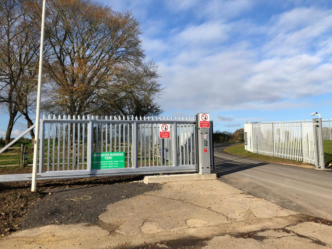 Unit 1 Lancaster Business Park, East Kirkby, Lincolnshire, PE23 4BU