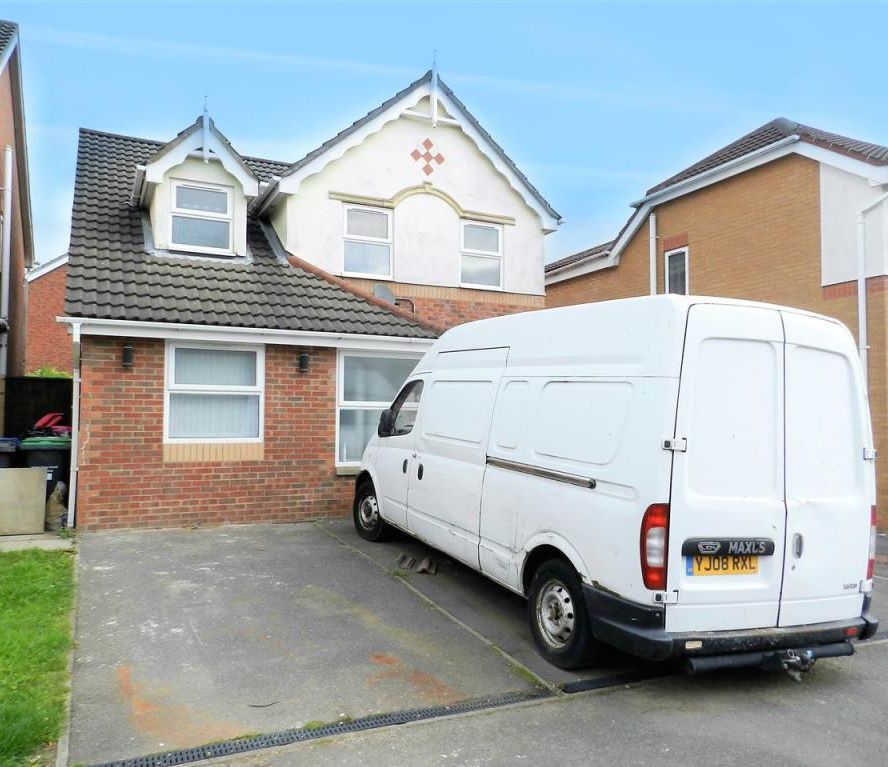 31 Franderground Drive, Kirkby-in-Ashfield, Nottingham, NG17 8QE