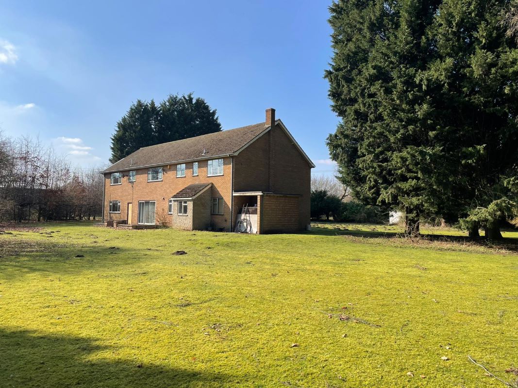 Fairacres, Moor Lane, Thorpe-on-the-Hill, Lincoln, LN6 9BW