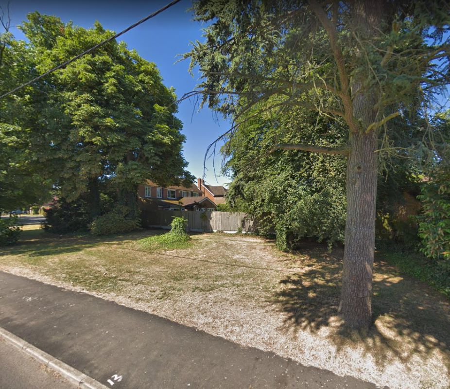 Land adjacent to, 91 Grove Park, Tring, Hertfordshire, HP23 5JW