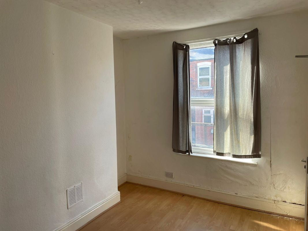 409 Alfreton Road, Nottingham, NG7 5LW