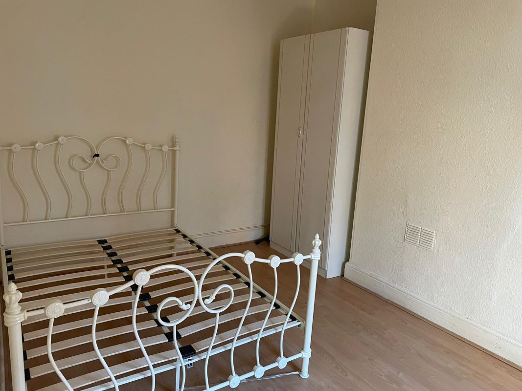 409 Alfreton Road, Nottingham, NG7 5LW