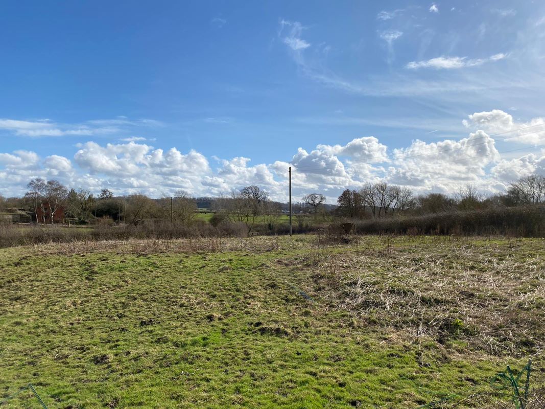 Land at Woolsthorpe Lane, Barrowby Stenwith, Grantham, Lincolnshire, NG32 2HE