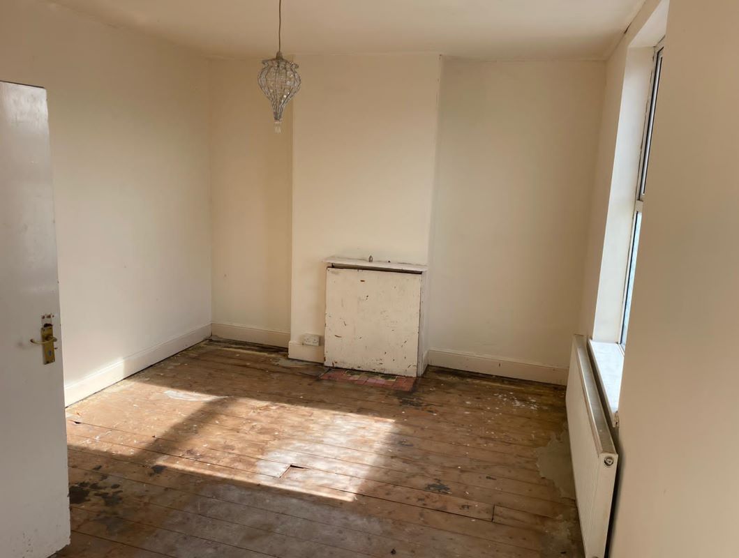 2 Abbey Grove, Nottingham, NG3 3AU