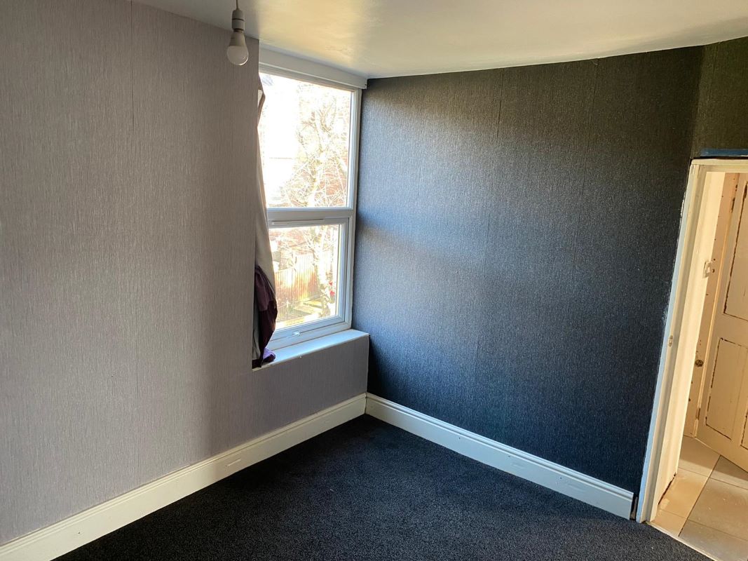 2 Abbey Grove, Nottingham, NG3 3AU