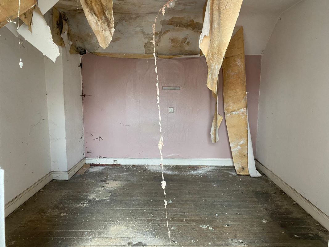 52 Cedar Road, Nottingham, NG7 6NS