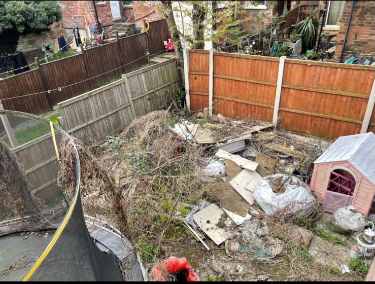 2 Abbey Grove, Nottingham, NG3 3AU