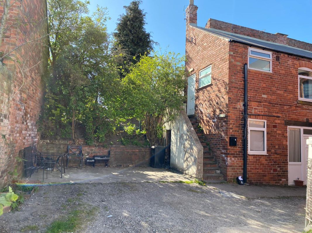 Flats 1 - 4, 59 Main Street, Shirebrook, Mansfield, NG20 8AN