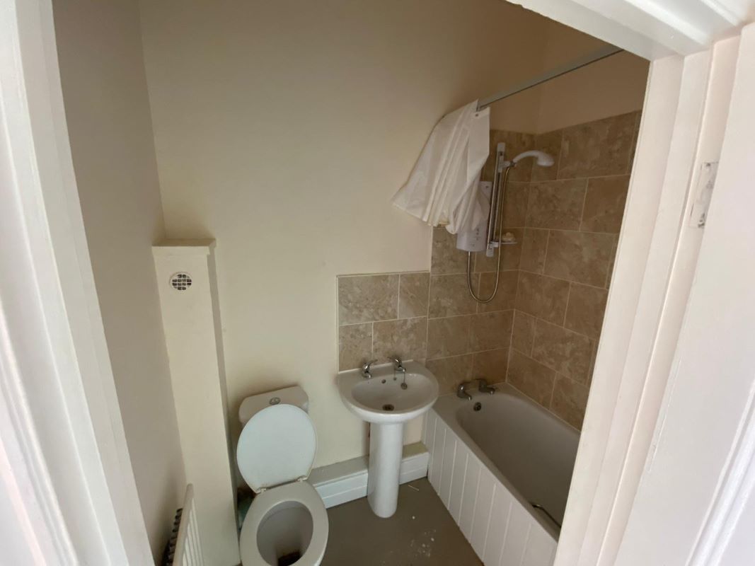 Mill House, 17A, B, C, D & E West End, Kirkbymoorside, York, YO62 6AD