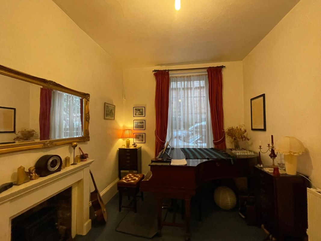 16 North Gate, Newark, Nottinghamshire, NG24 1EZ