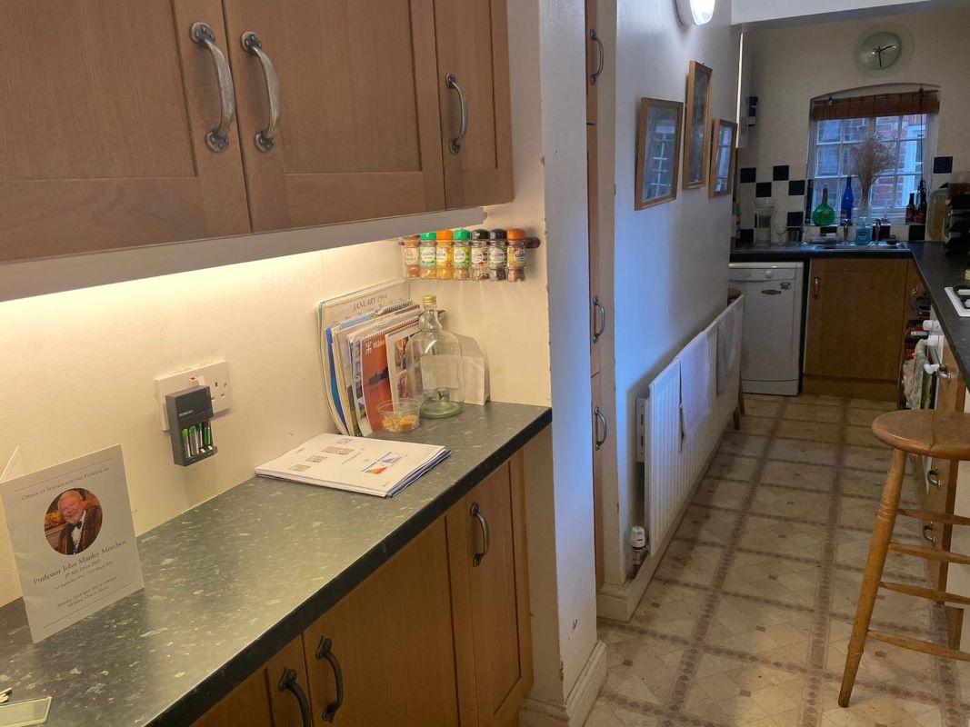 16 North Gate, Newark, Nottinghamshire, NG24 1EZ