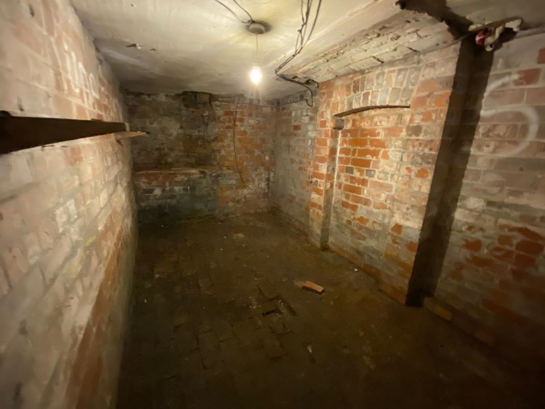 5B Ebers Grove, Nottingham, NG3 5EA