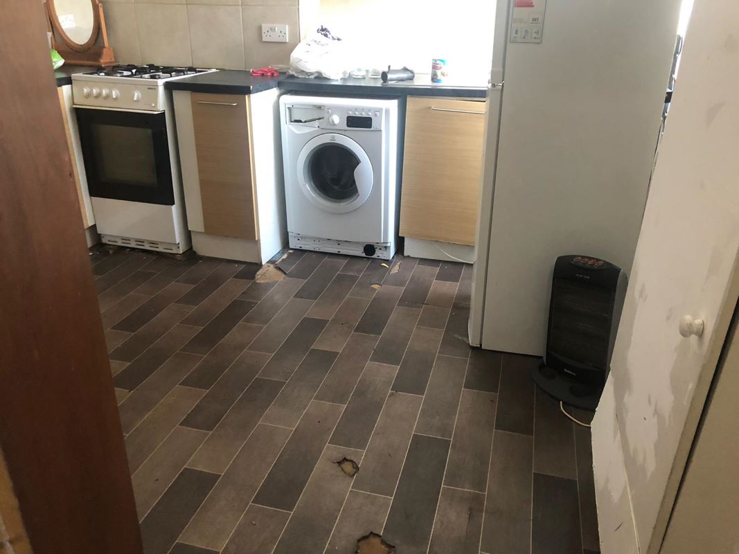 Flats 1, 2 & 3, 142 Nottingham Road, Nottingham, NG7 7BA