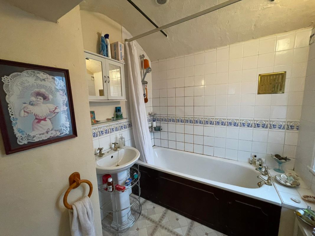 16 North Gate, Newark, Nottinghamshire, NG24 1EZ