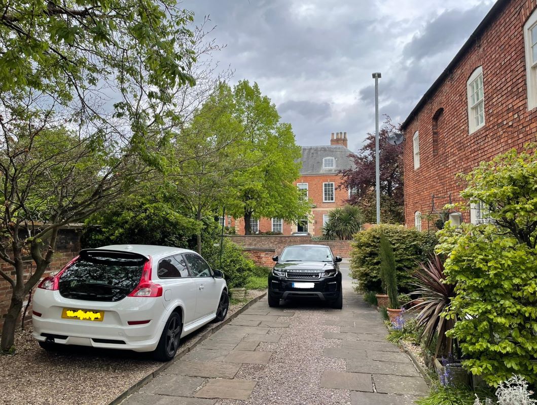 16 North Gate, Newark, Nottinghamshire, NG24 1EZ