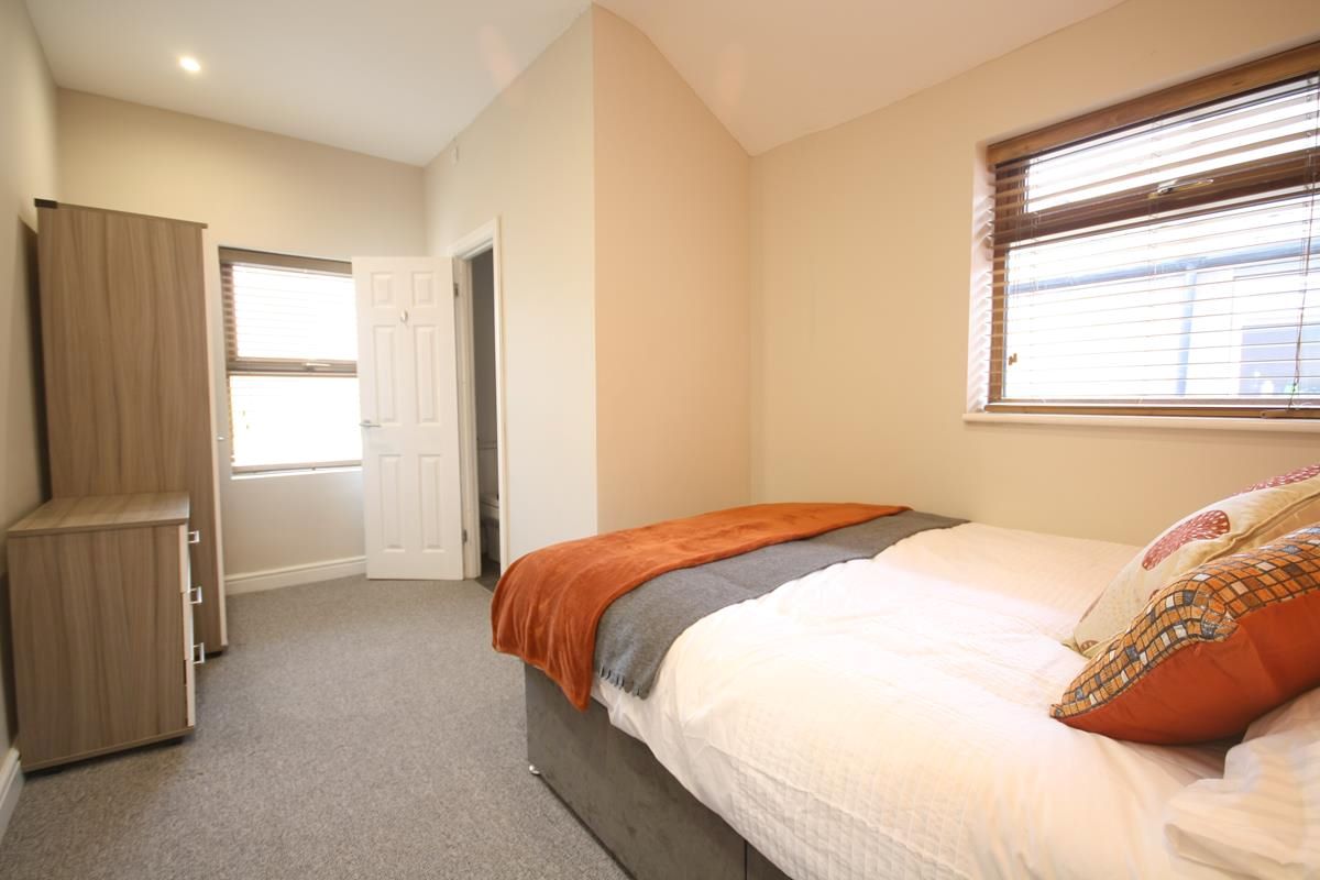 719 London Road, Alvaston, Derby, DE24 8US