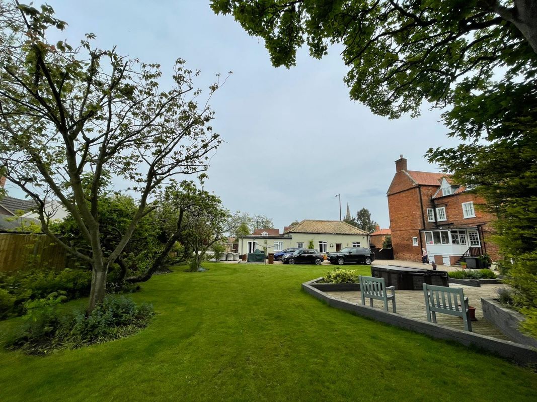 The Red House, 63-65 High Street, Heckington, Sleaford, Lincolnshire, NG34 9QU